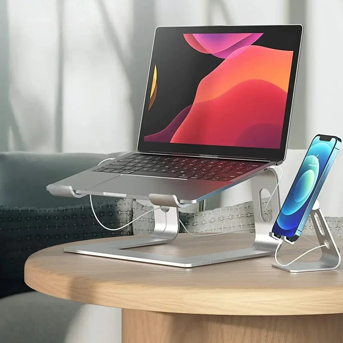 Sleek Vertical Stand